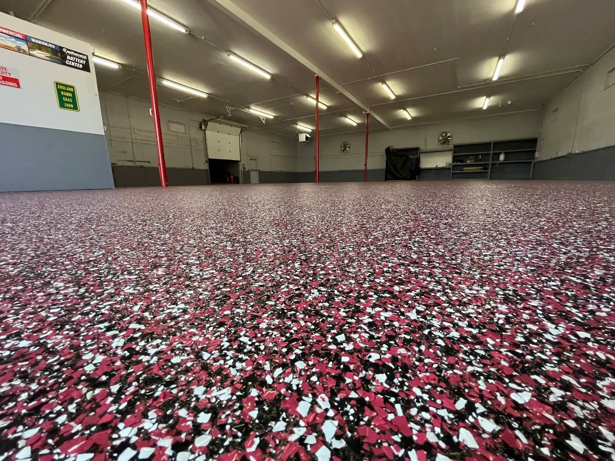 auto_body_shop_st_louis_flakes_flooring